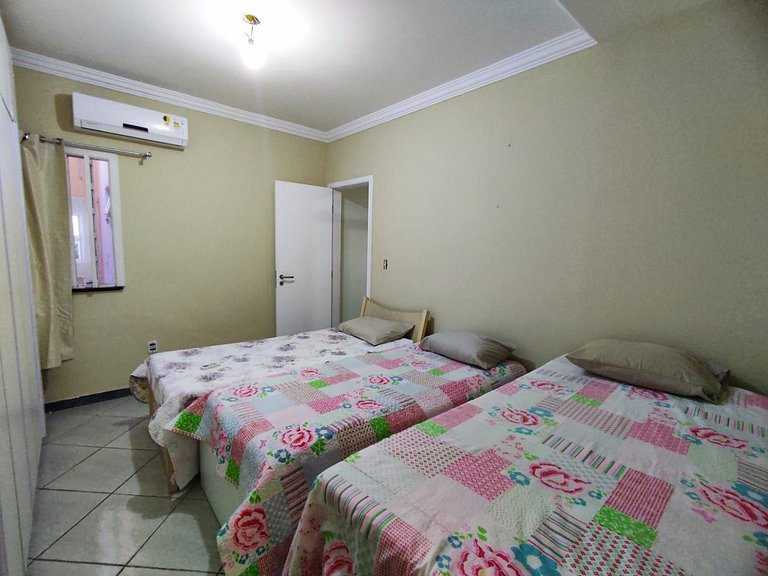 Sobrado Sofisticado com 5 Suítes na Praia da Coroa do Meio -