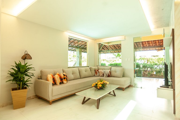 Casa Moderna em Cond. Frente Mar - Aracaju-SE