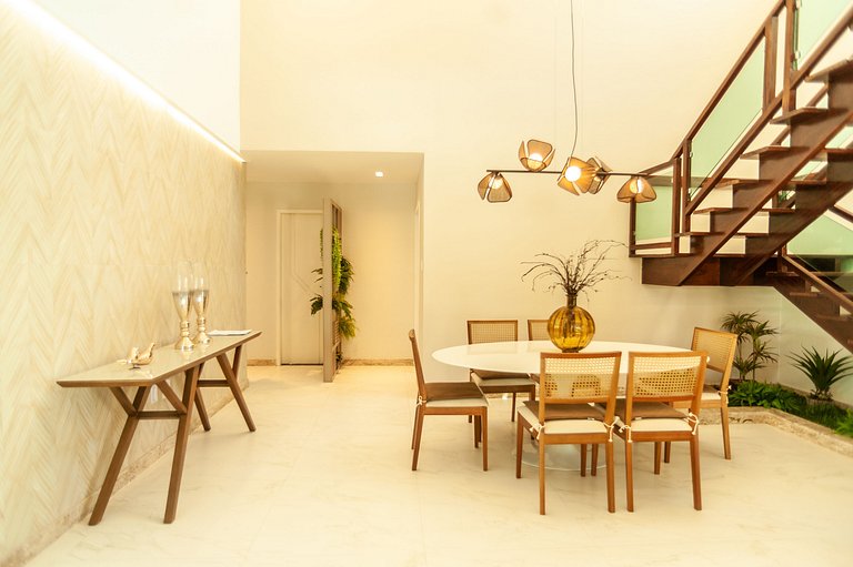 Casa Moderna em Cond. Frente Mar - Aracaju-SE
