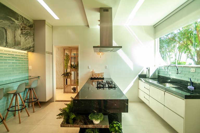 Casa Moderna em Cond. Frente Mar - Aracaju-SE