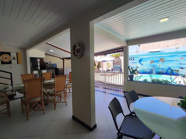 Sobrado Sofisticado com 5 Suítes na Praia da Coroa do Meio -