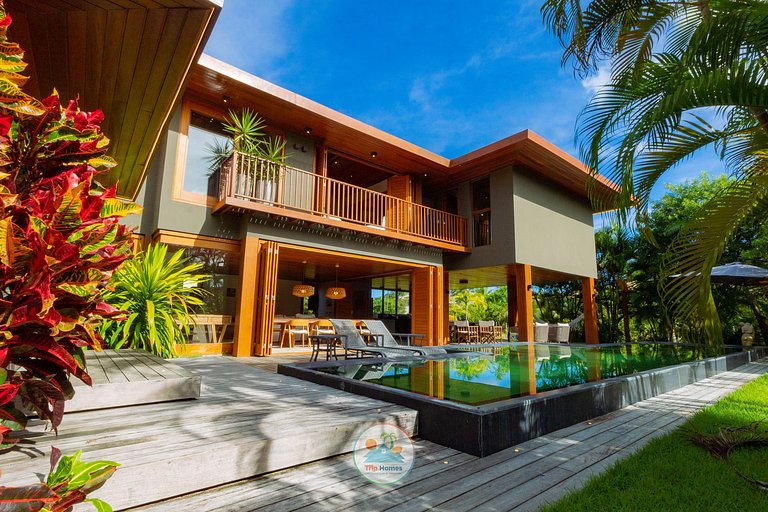 Casa Luxuosa Cond. Frente-Mar - Praia do Forte-BA