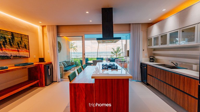 Flat de Luxo Pé na Areia Praia do Forte-BA