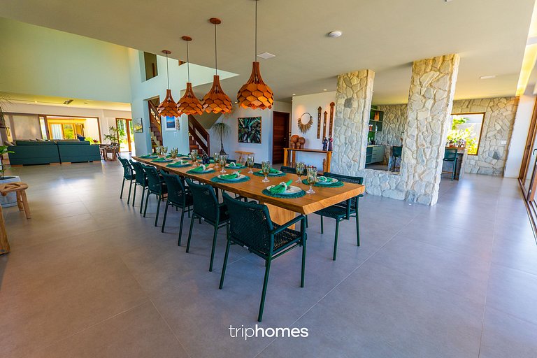 Prime Front-Sea Mansion in the Brazilian Caribbean