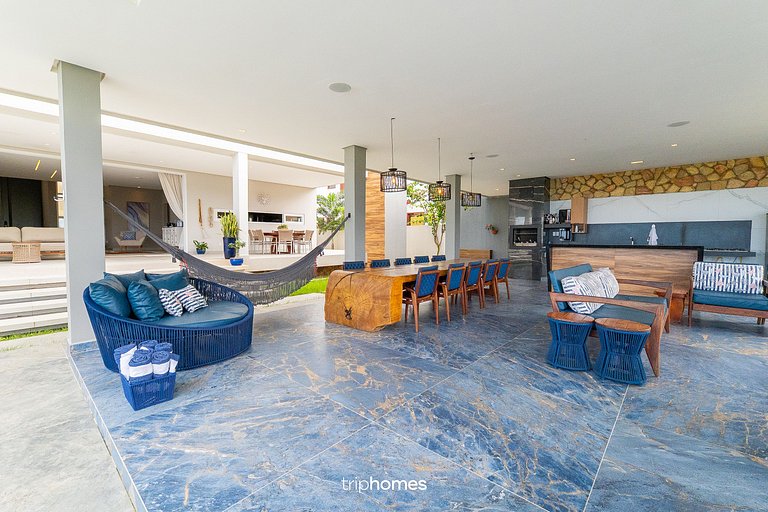 Luxury Mansion in Condo at the Brazilian Caribbean