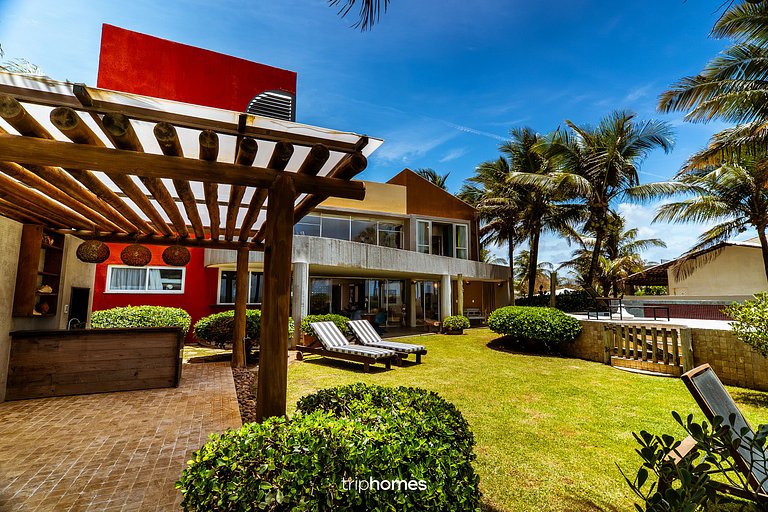 Lujo y comodidad frente al mar en Guarajuba/BA