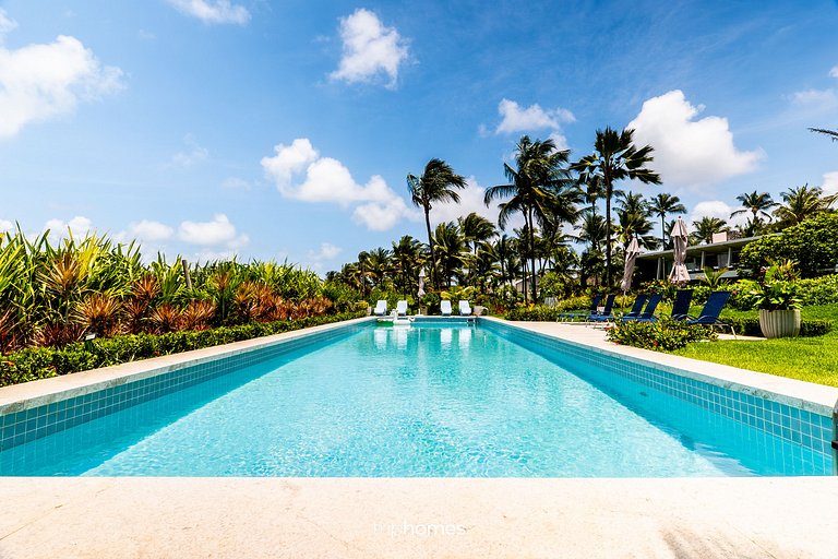 Premium Beachfront Mansion in Ilhéus
