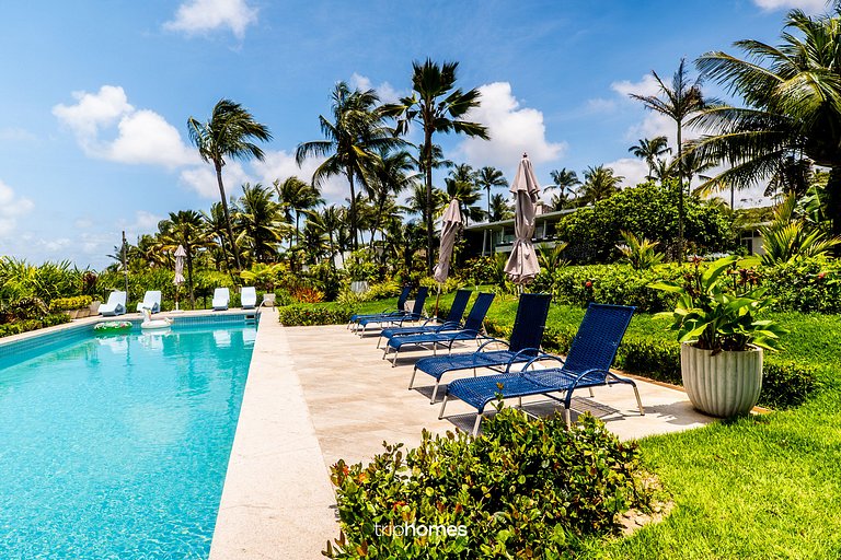 Premium Beachfront Mansion in Ilhéus