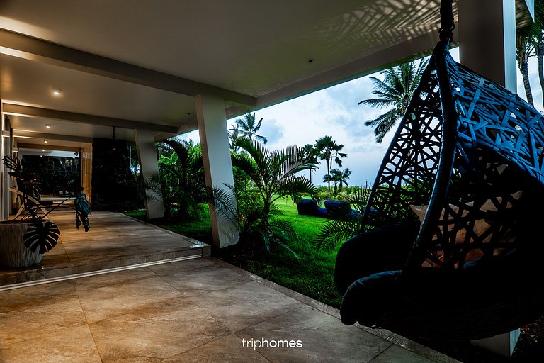 Premium Beachfront Mansion in Ilhéus