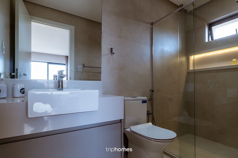 Casa Moderna com Piscina Privativa em Ilhéus/BA