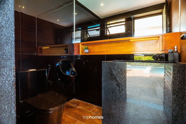 Casa Moderna com Piscina Privativa em Ilhéus/BA