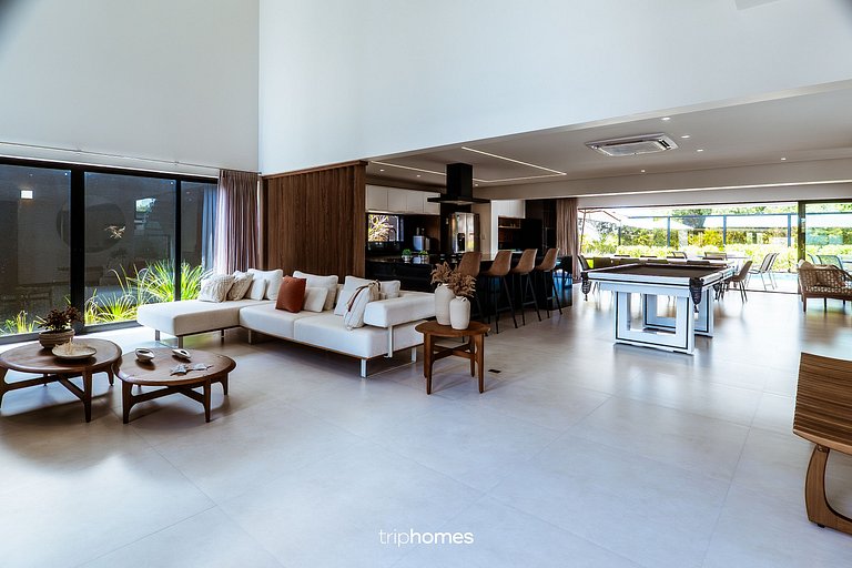 Casa Moderna com Piscina Privativa em Ilhéus/BA