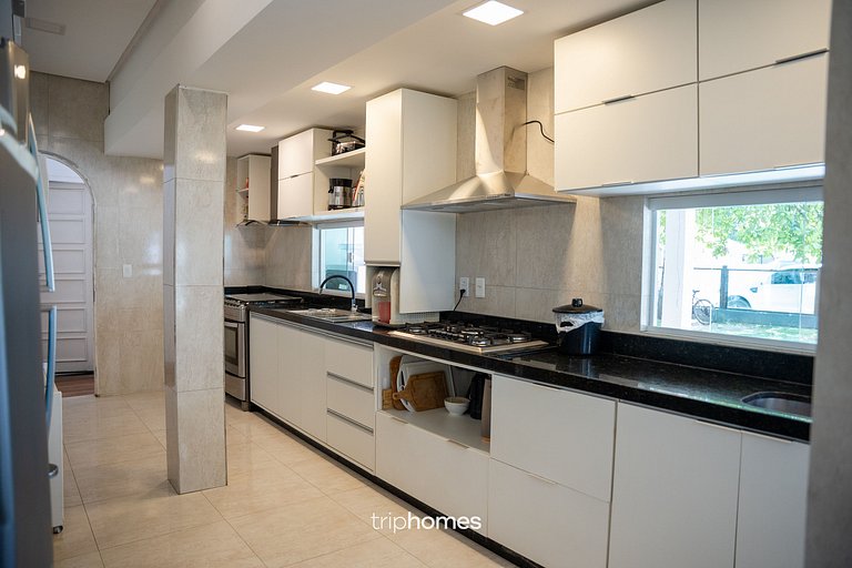 Casa de Luxo Pé na Areia em Cond. Maragogi/AL