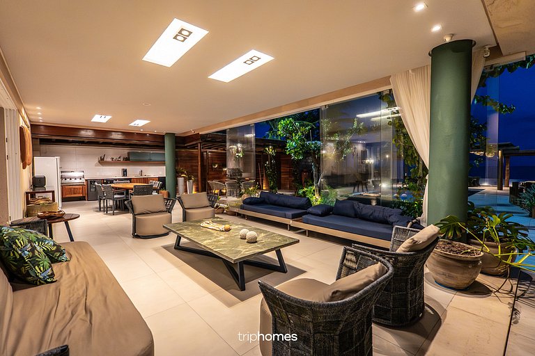 Beachfront Mansion in Serrambi, Pernambuco