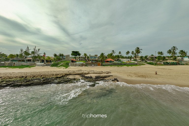 Beachfront Mansion in Serrambi, Pernambuco